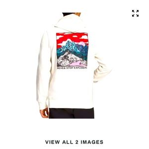 🏈🏈NWT Size 2X Men’s The North Face Hoodie with Logo on Front and Back New